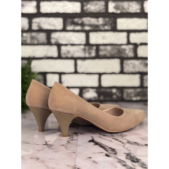 Ghattix B03 Stiletto Topuklu Zarif Şık Kadın Ayakkabı Bej Ghattix B03 Stiletto Topuklu Zarif Şık Kadın Ayakkabı Bej