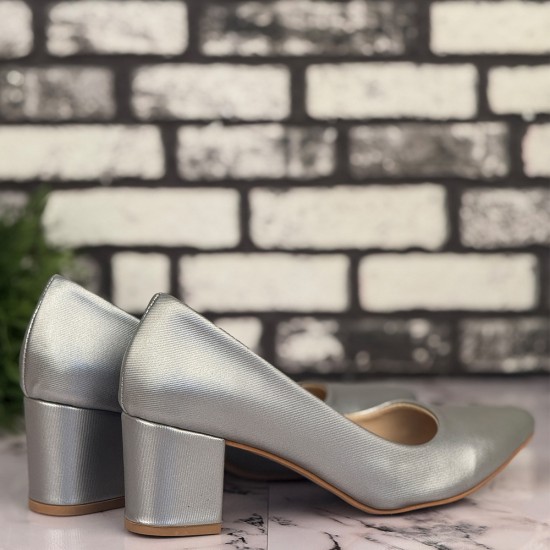 Ghattix B02 Stiletto Topuklu Zarif Şık Kadın Ayakkabı